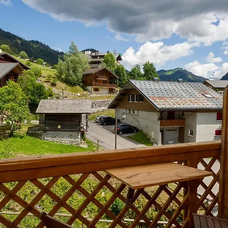 D'hote La Petite Bergerie Bed & Breakfast