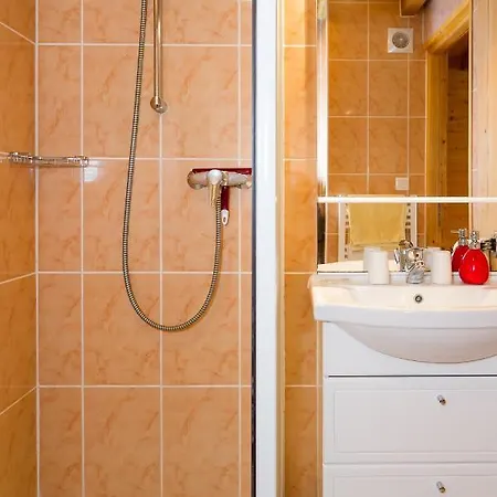D'hote La Petite Bergerie Bed & Breakfast *