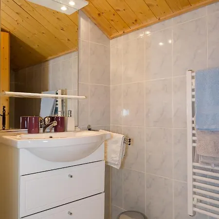 D'hote La Petite Bergerie Bed & Breakfast