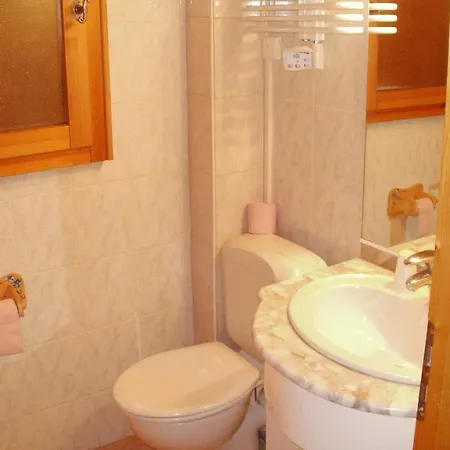 D'hote La Petite Bergerie Frühstückspension Abondance